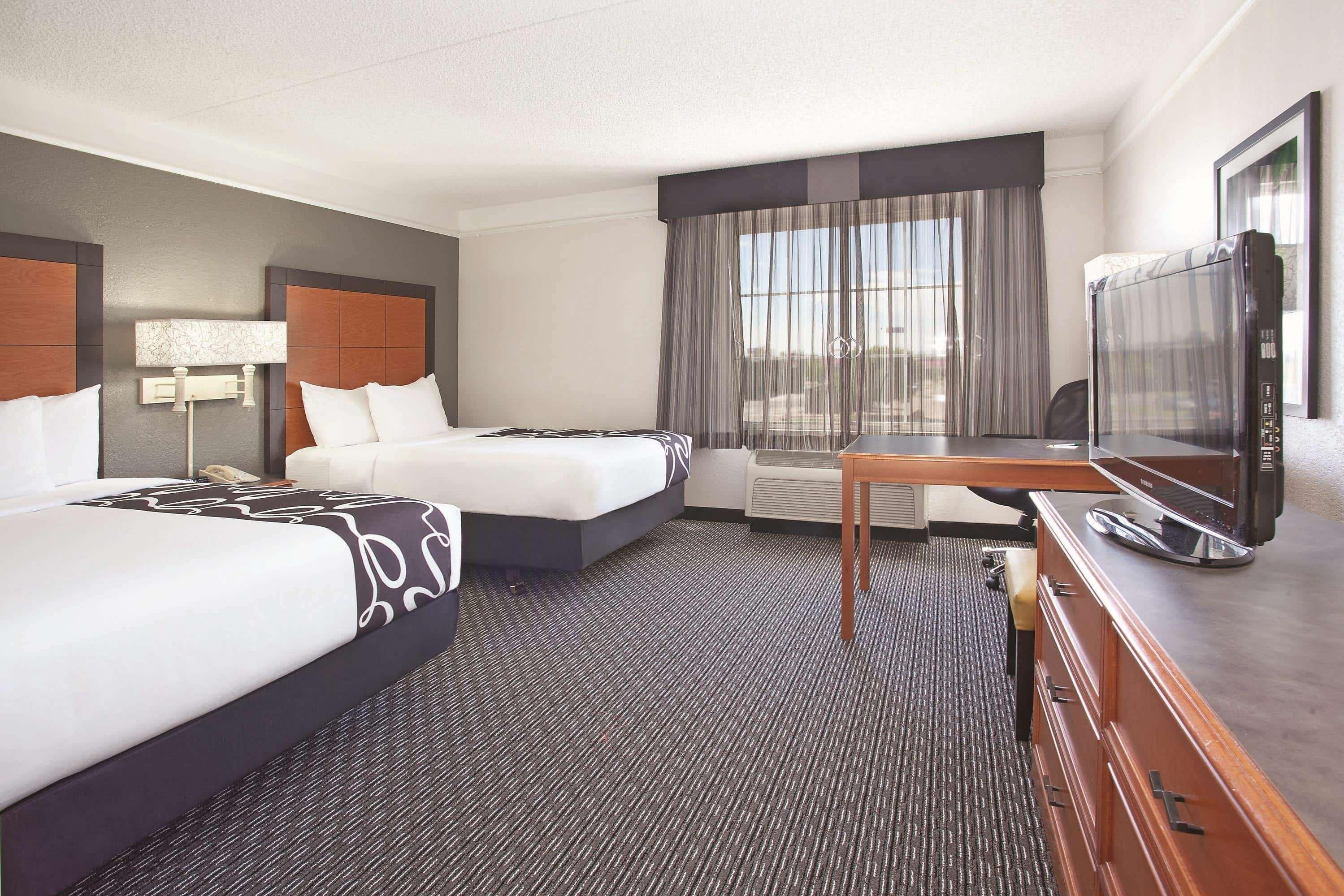 La Quinta By Wyndham Pueblo Hotel Kültér fotó