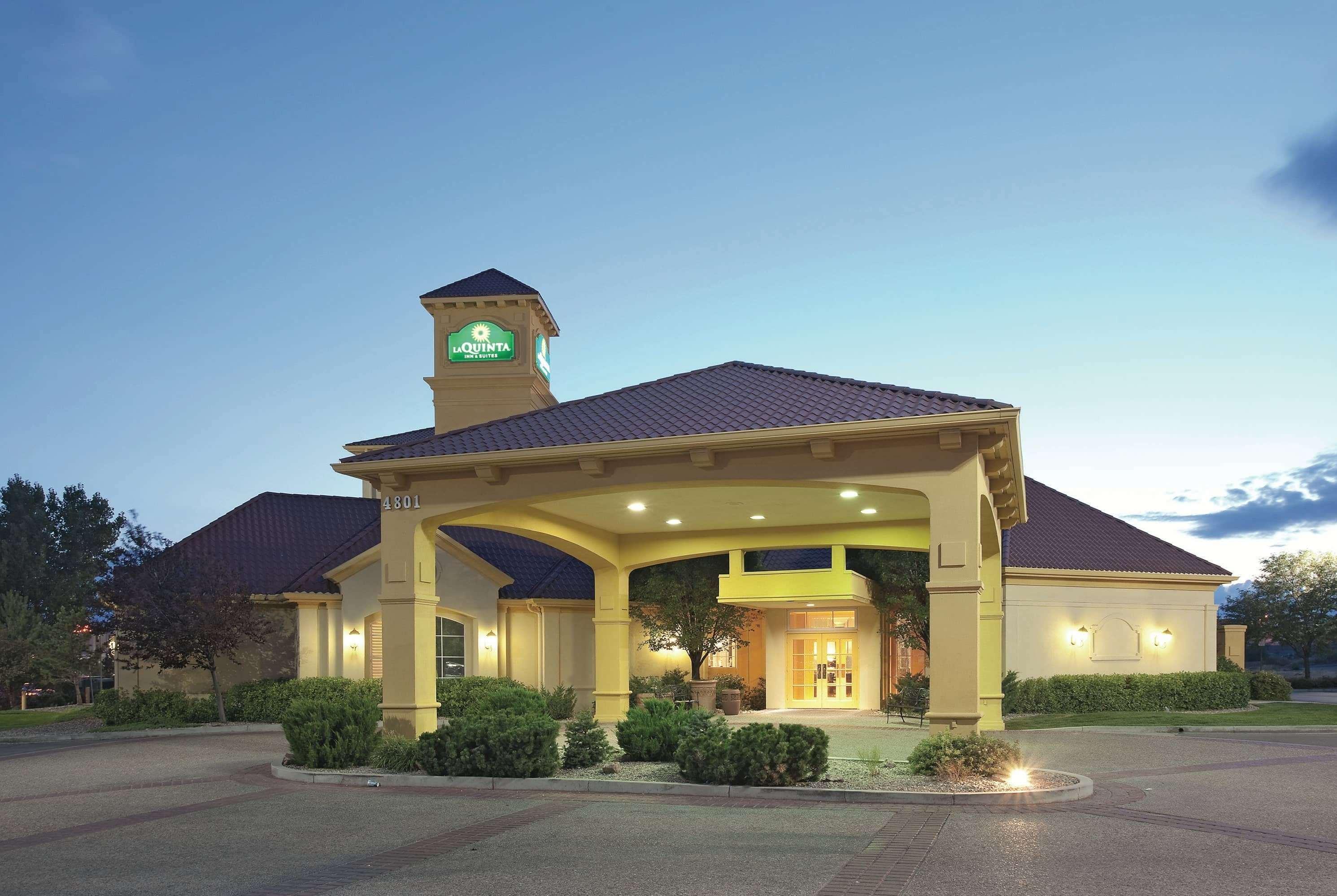 La Quinta By Wyndham Pueblo Hotel Kültér fotó