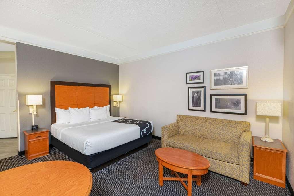 La Quinta By Wyndham Pueblo Hotel Szoba fotó