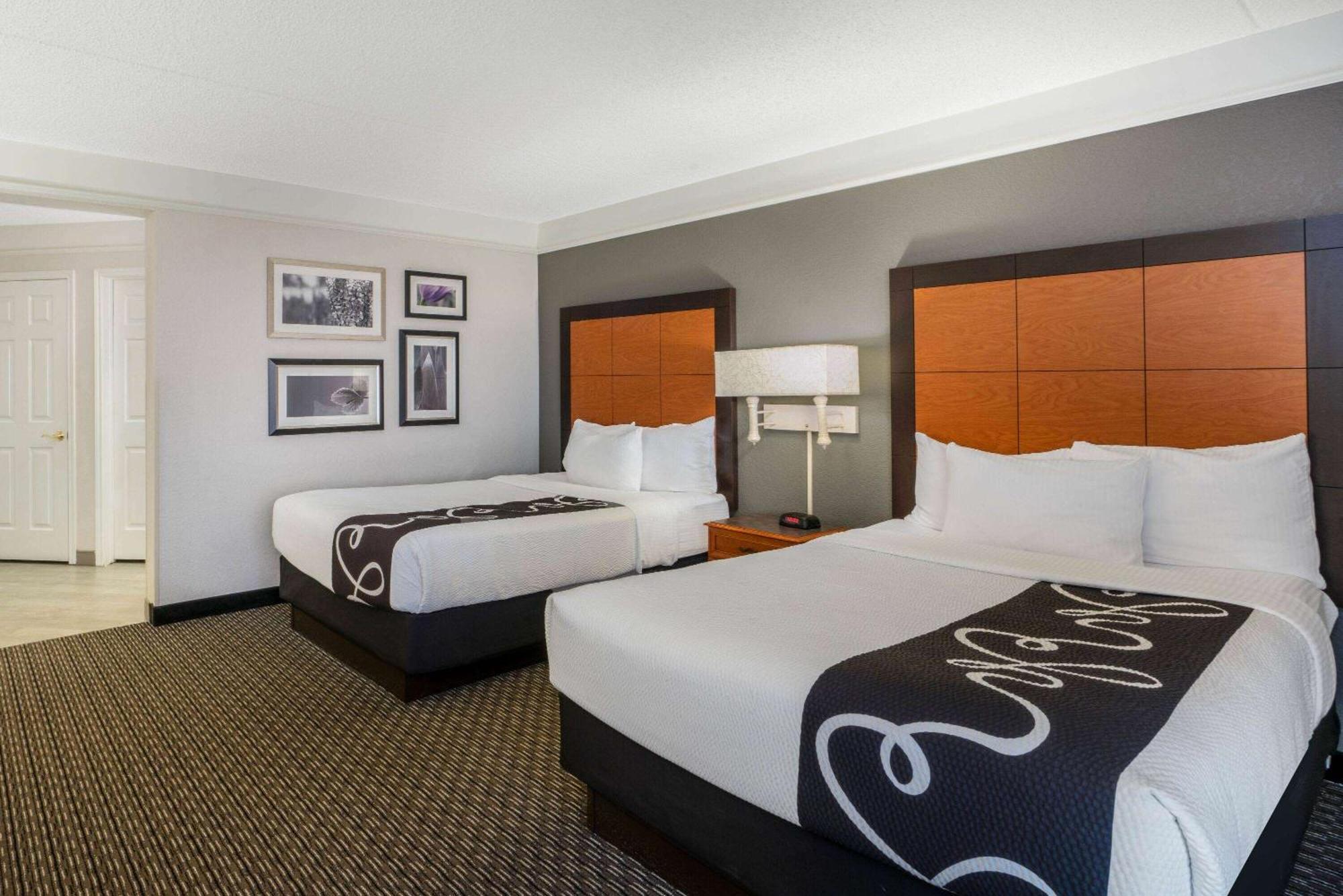 La Quinta By Wyndham Pueblo Hotel Kültér fotó