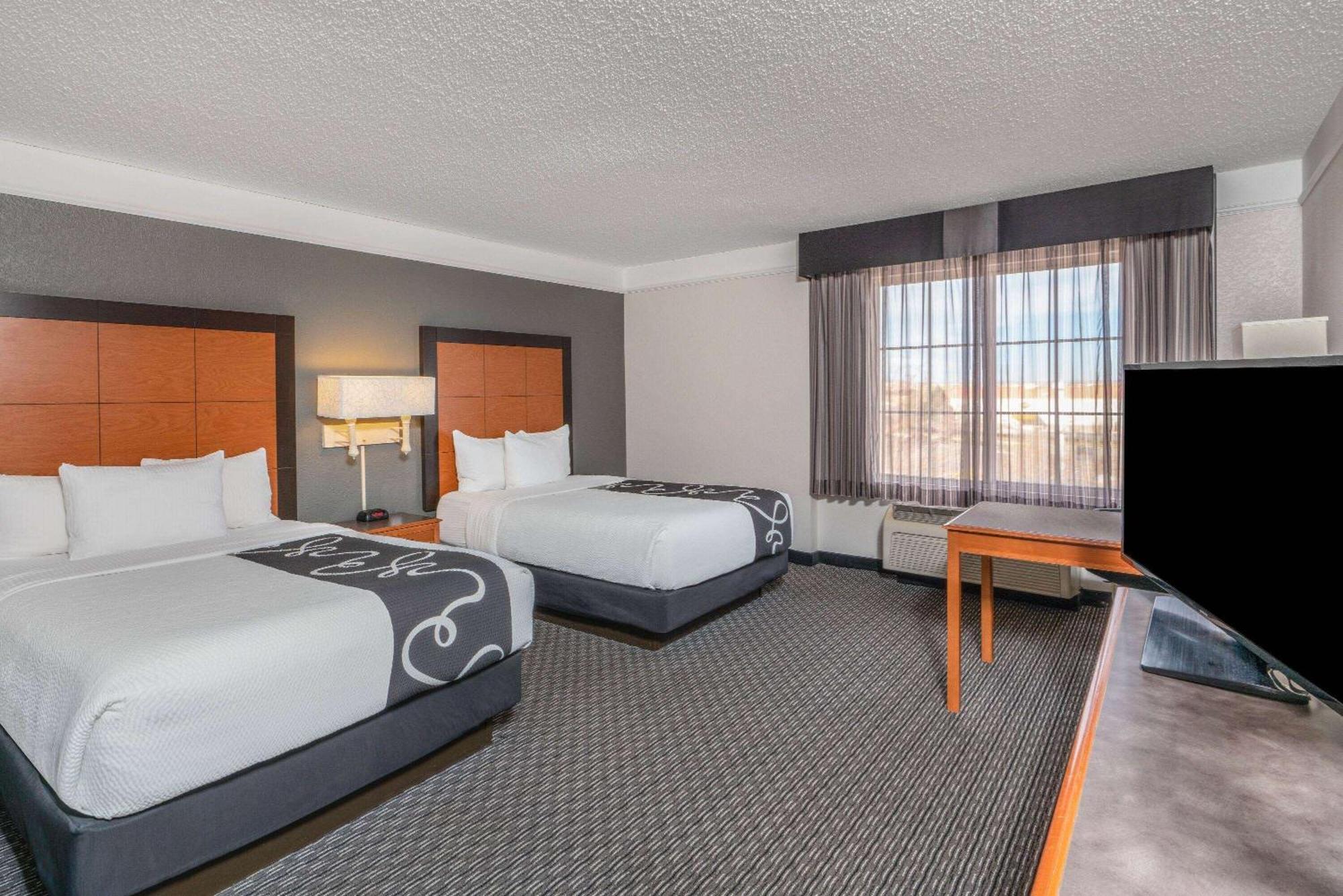 La Quinta By Wyndham Pueblo Hotel Kültér fotó