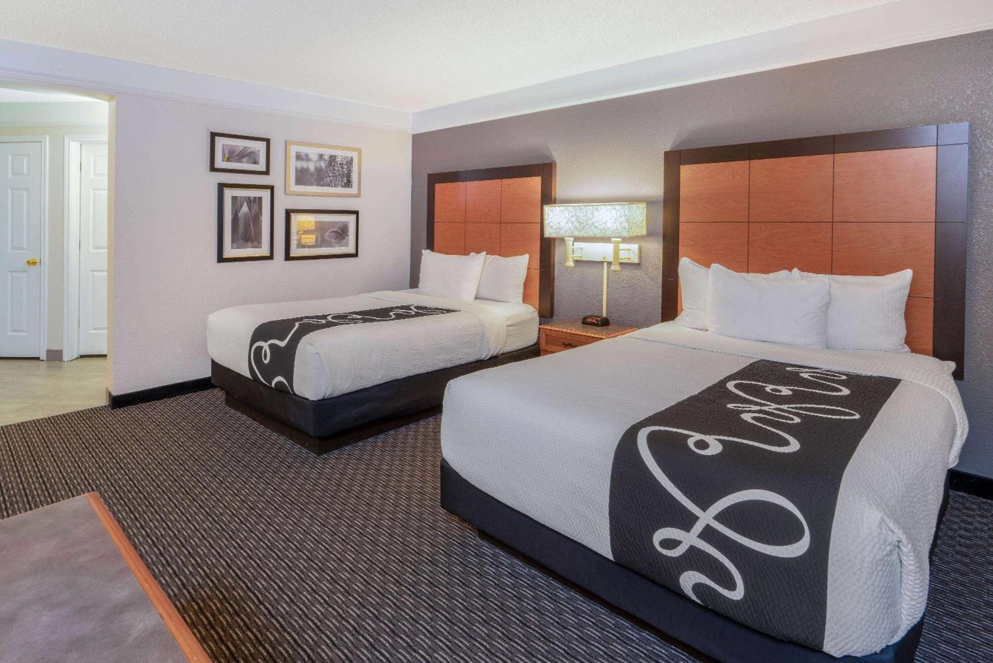 La Quinta By Wyndham Pueblo Hotel Kültér fotó