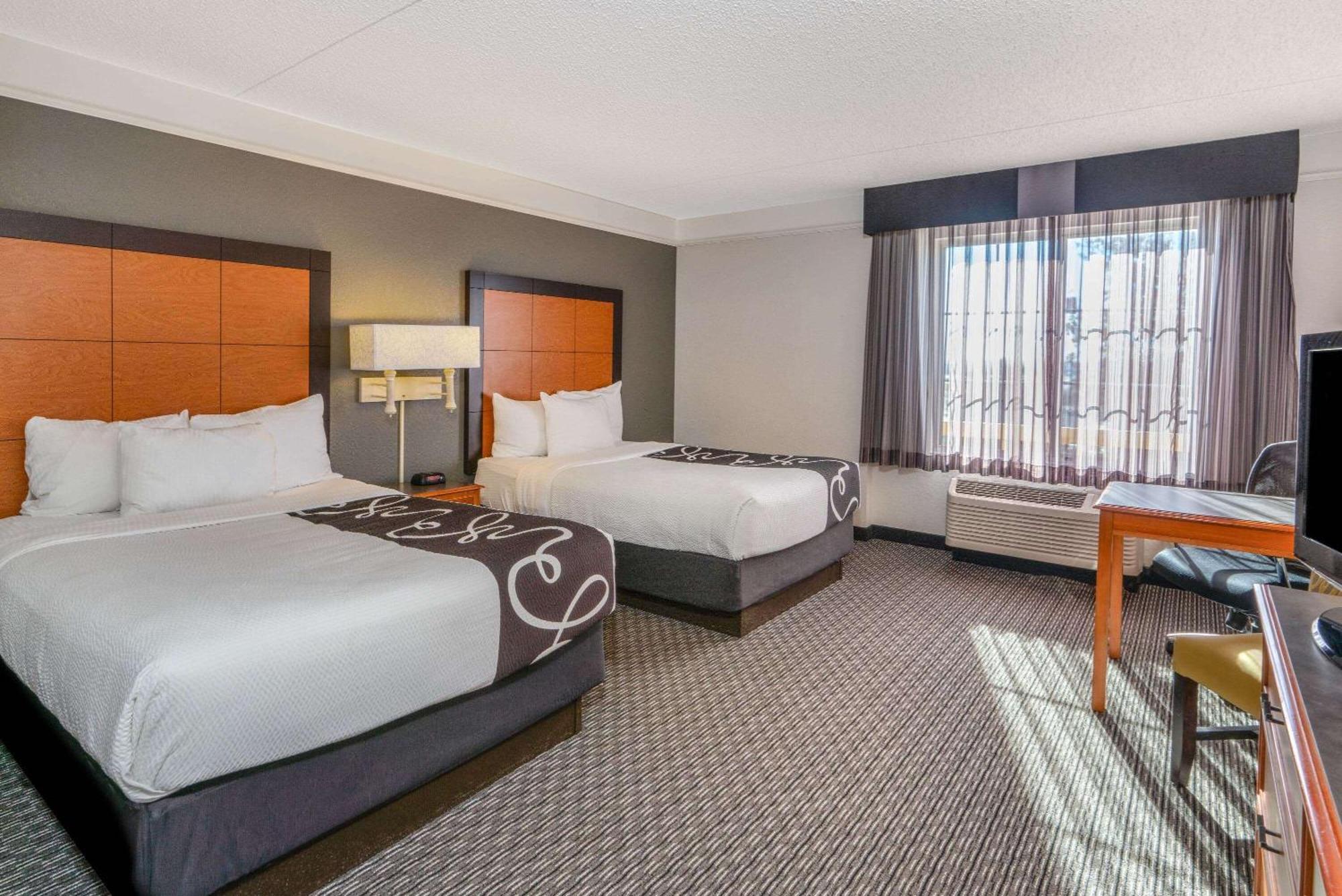 La Quinta By Wyndham Pueblo Hotel Kültér fotó